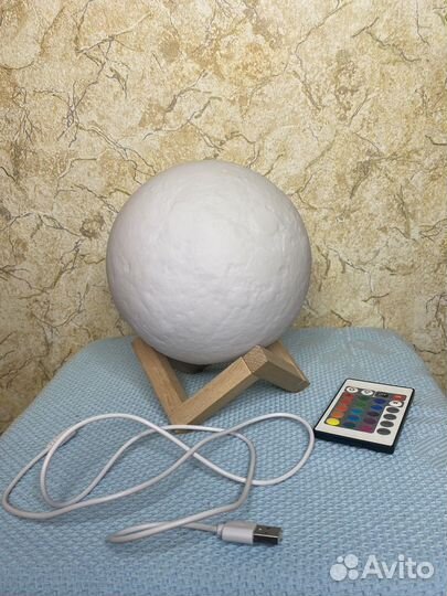 Ночник луна с пультом на аккумуляторе