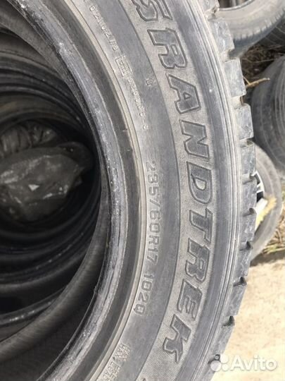 Dunlop Grandtrek SJ6 235/60 R17 102Q