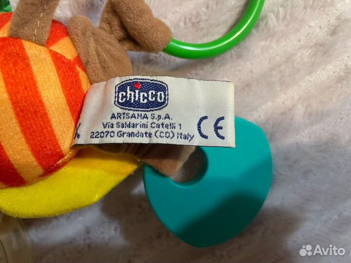 Игрушка погремушка на коляску chicco б/у