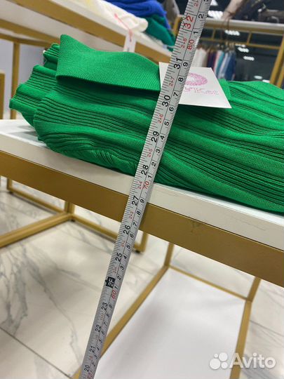 Тумбы, з штуки