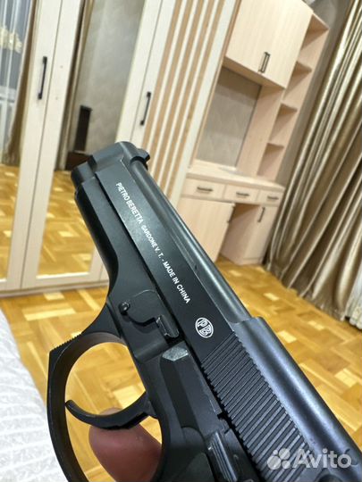 Пистолет игрушечный железный