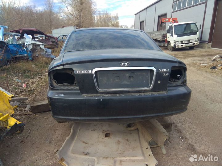 Крышка багажника Хундай соната тогаз
