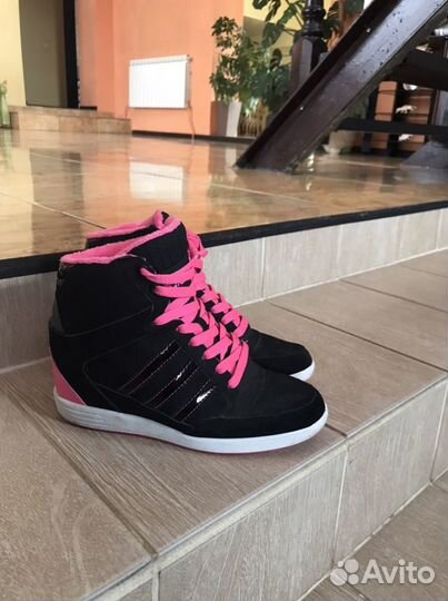 Кроссовки женские adidas 37 размер