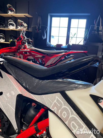 Сидение заниженное от KTM