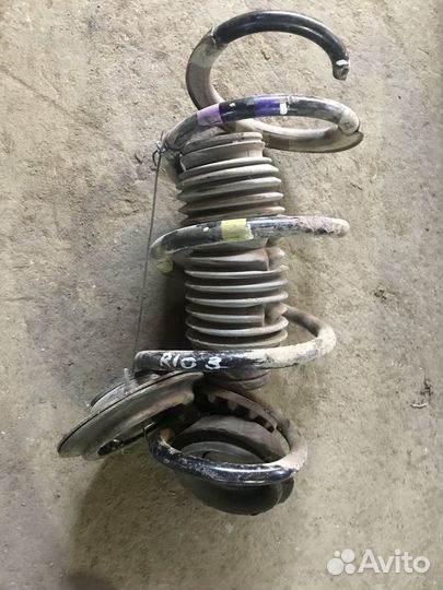 Kia Rio 3 пружина