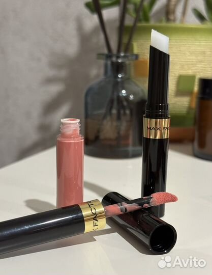 Блеск для губ Max Factor