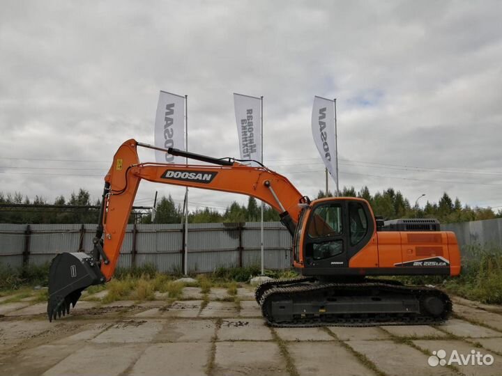 Гусеничный экскаватор DOOSAN DX225LCA-7M, 2023