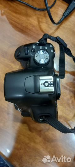 Зеркальный фотоаппарат canon 500d