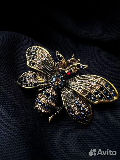 Брошь женская муха