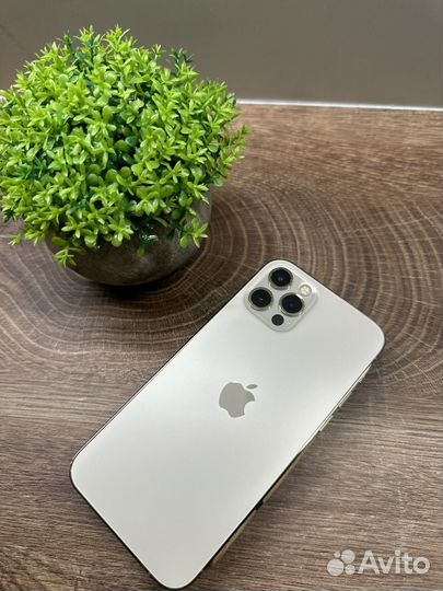 iPhone 12 pro 256 гб Gold