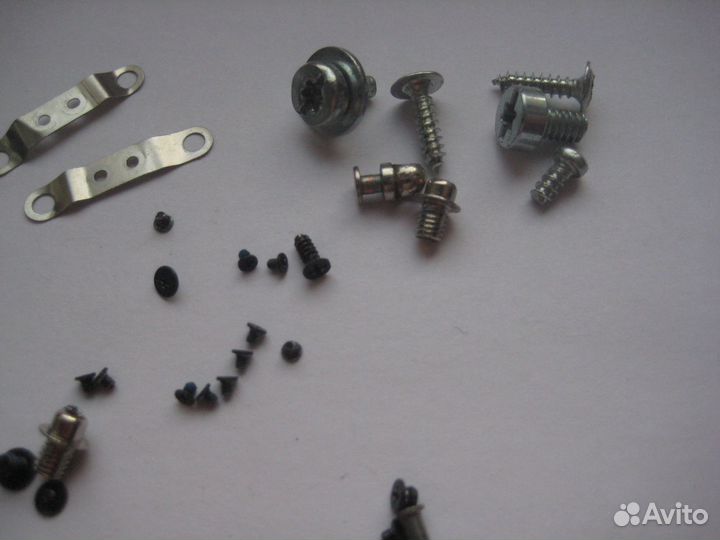 Винты и петли для Apple MacBook