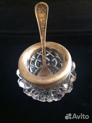 Антикварная солонка с серебряным ободком