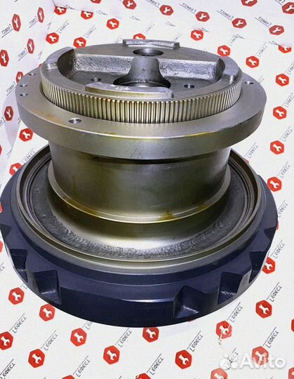 Гидромотор хода Komatsu PC350LC-8M0