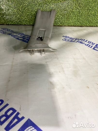 Обшивка стойки передняя правая Citroen C3 хэтчбек