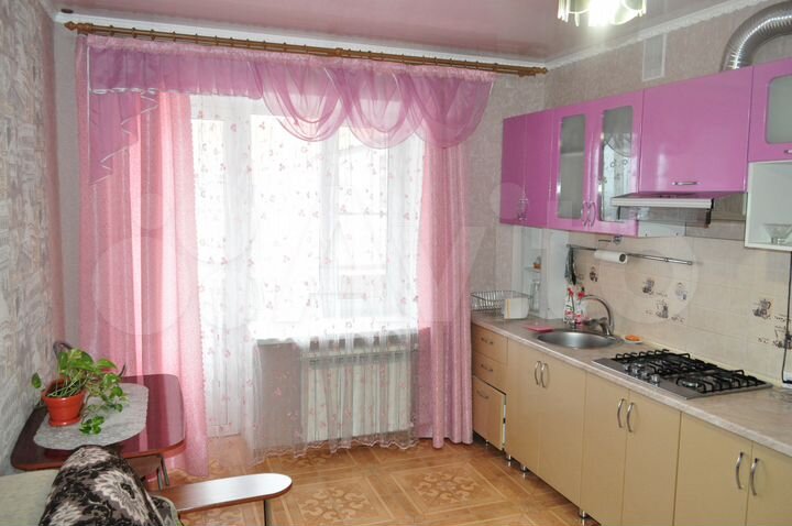 2-к. квартира, 52 м², 9/9 эт.