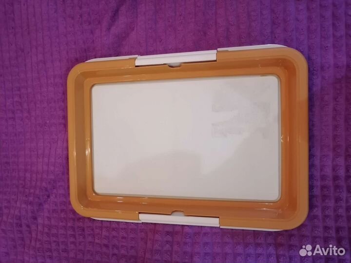 Лоток для маленькой собачки