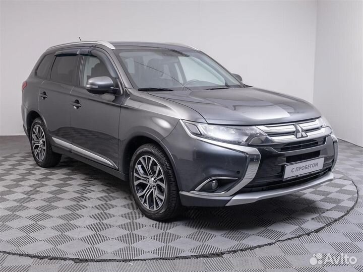 Mitsubishi Outlander 2.4 CVT, 2016, 126 300 км