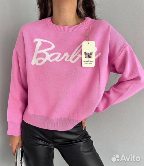 Нежный свитер Barbie