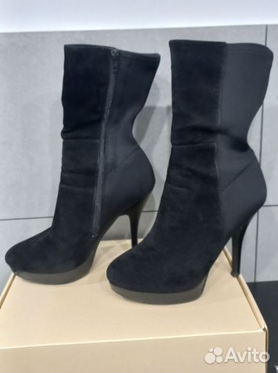 Ботильоны (короткие сапожки),р.38