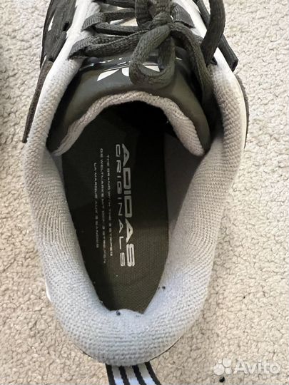 Кроссовки adidas