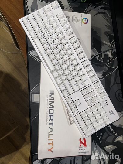 Клавиатура игровая