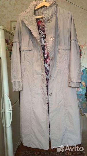 Плащ женский, утепленный, новый, размер 48-50