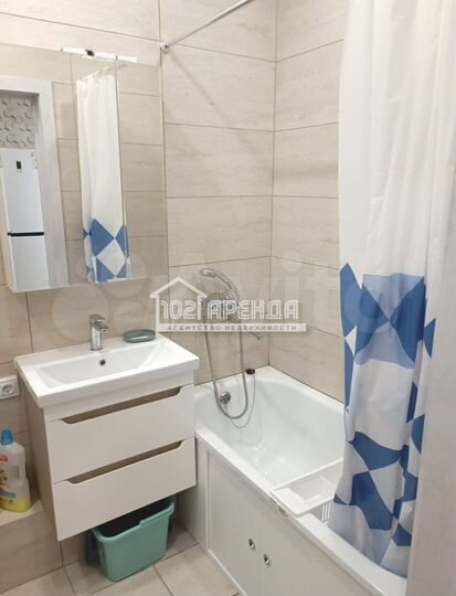 2-к. квартира, 37 м², 17/25 эт.