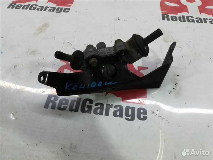 Редуктор рулевой Toyota Hiace KZH106W 1kzte 1996