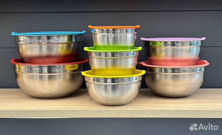 Набор мисок с крышками