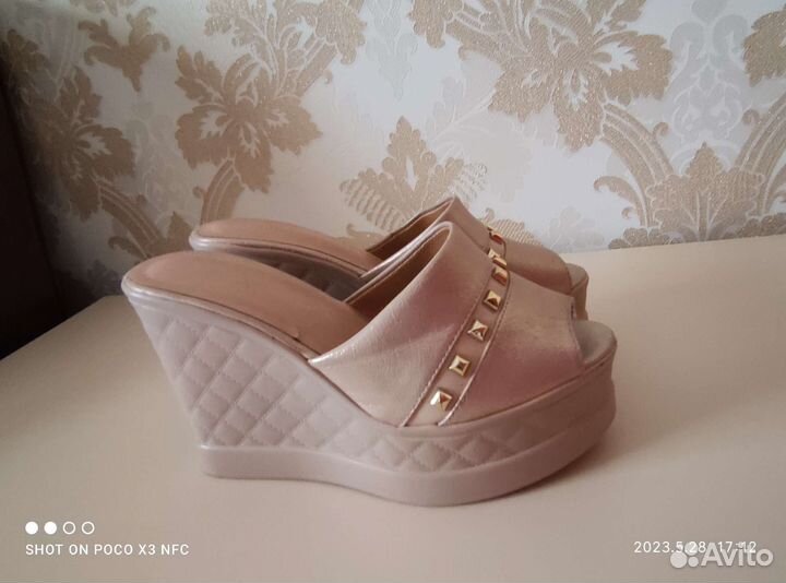 Тапочки на платформе