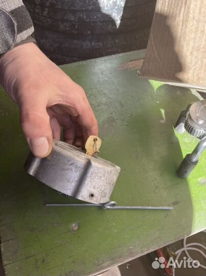 Крышка бензобака