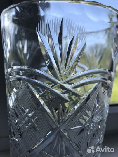 Ваза для цветов хрустальная