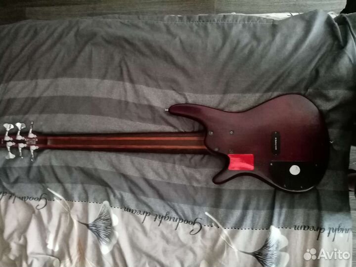 Бас гитара ibanez sr 506