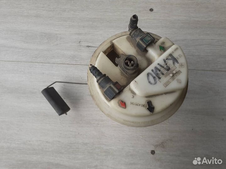 Бензонасос Renault Symbol