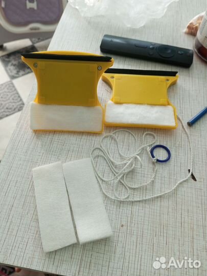 Магнитная щетка для мытья окон