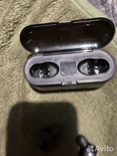 Беспроводные наушники