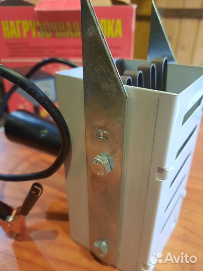 Нагрузочная вилка для проверки акб