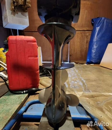 Лодочный мотор Yamaha 20