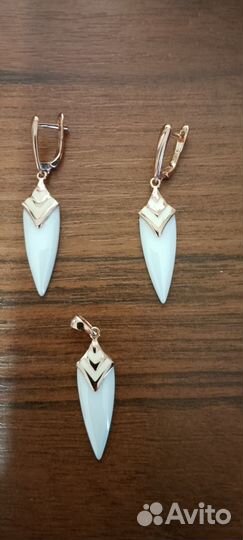 Серьги с бриллиантами и кулон