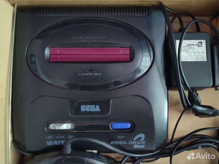 Sega mega drive 2 оригинальная, рабочая