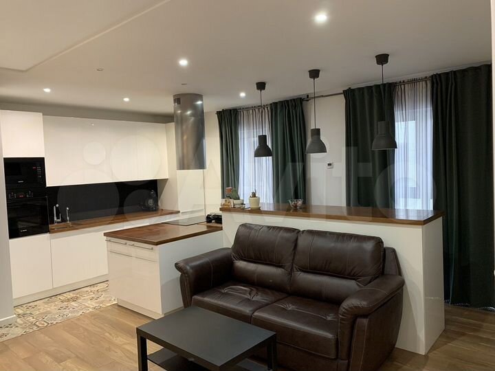 2-к. квартира, 55 м², 15/17 эт.