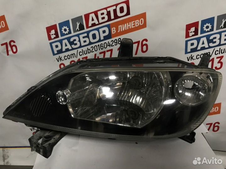Фара галогеновая передняя левая Mazda Demio DY3W