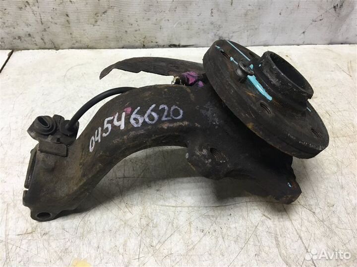 Кулак поворотный передний левый Volkswagen Sharan