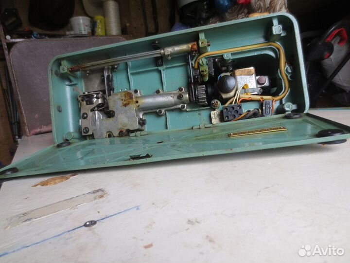 Раритетная швейная машинка «Тула, модель 1»
