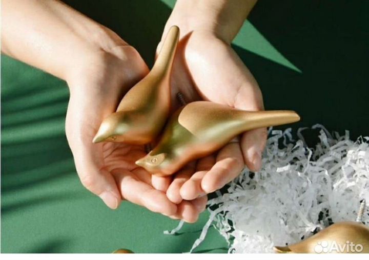 Вешалка настенная, крючок настенный