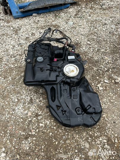 Lexus RX4 Топливный бак 3.5 4WD