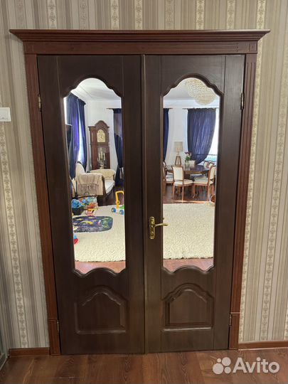 Двери межкомнатные деревянные