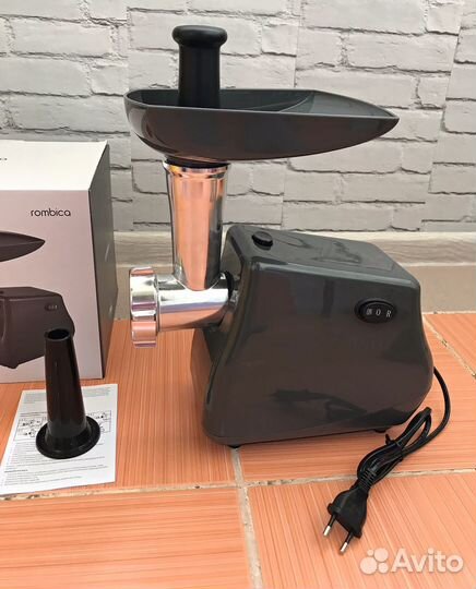 Мясорубка электрическая.Новая/Доставка