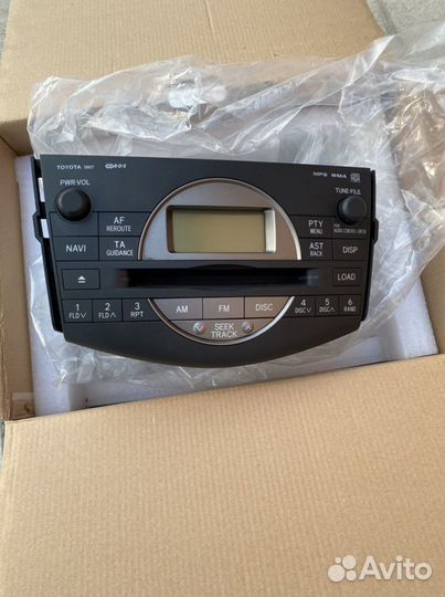 Штатная магнитола на toyota rav 4