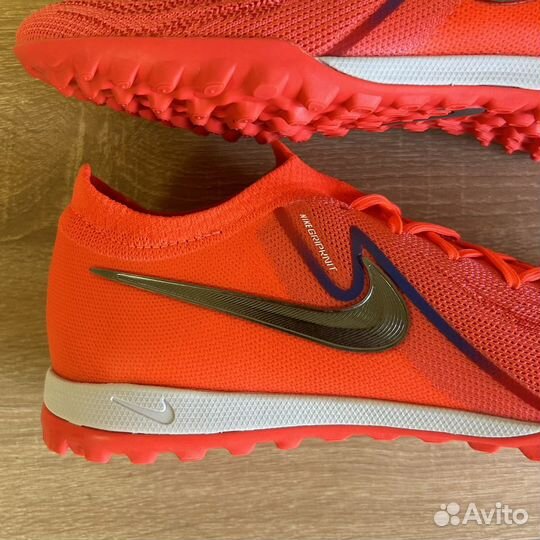 Сороконожки Nike Phantom GX 2